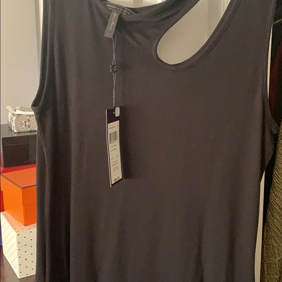 BCBG Maxazria Black Asymmetric Top - Picture 2 of 2